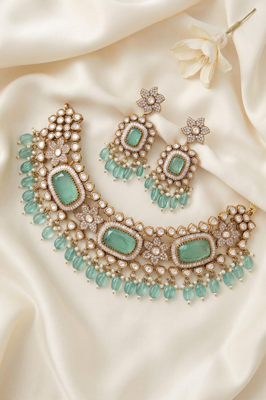 Mint Green Kundan Choker Set, close up of the work, detail 2