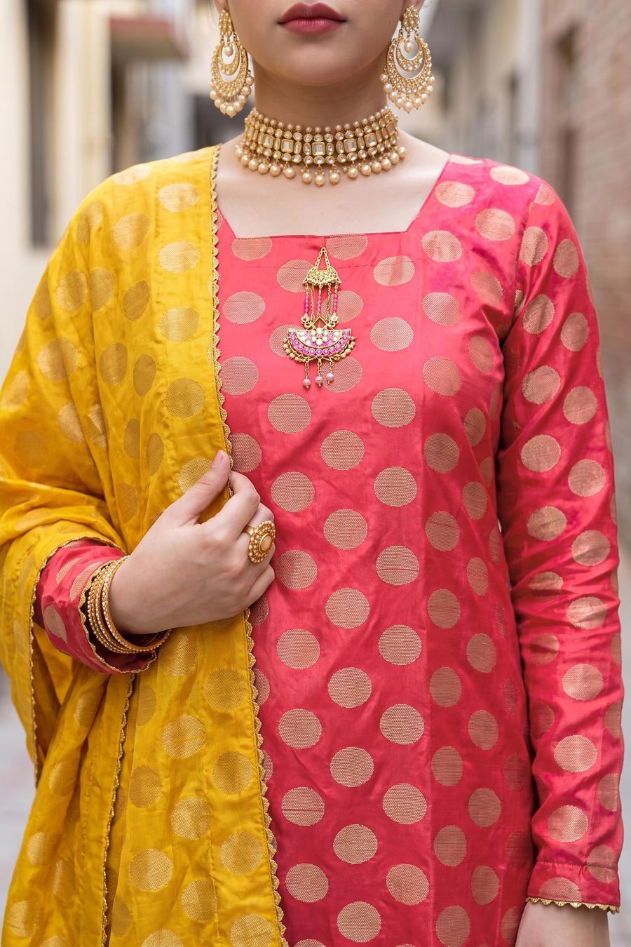 Red Gold Dot Long Shirt Orange Churidar Mustard Dupatta, close up of the work, detail 1