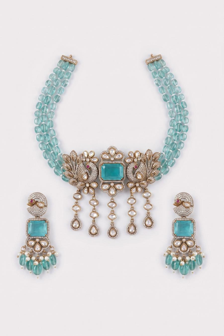 Turquoise Antique Gold Choker Set, close up of the work, detail 3